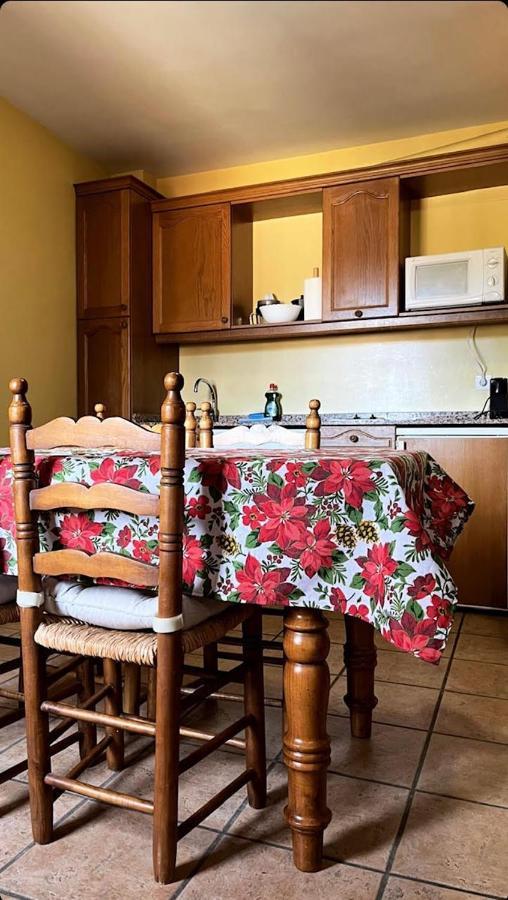 Apartamentos Turisticos San Juan De La Pena Santa Cruz De La Seros Ngoại thất bức ảnh