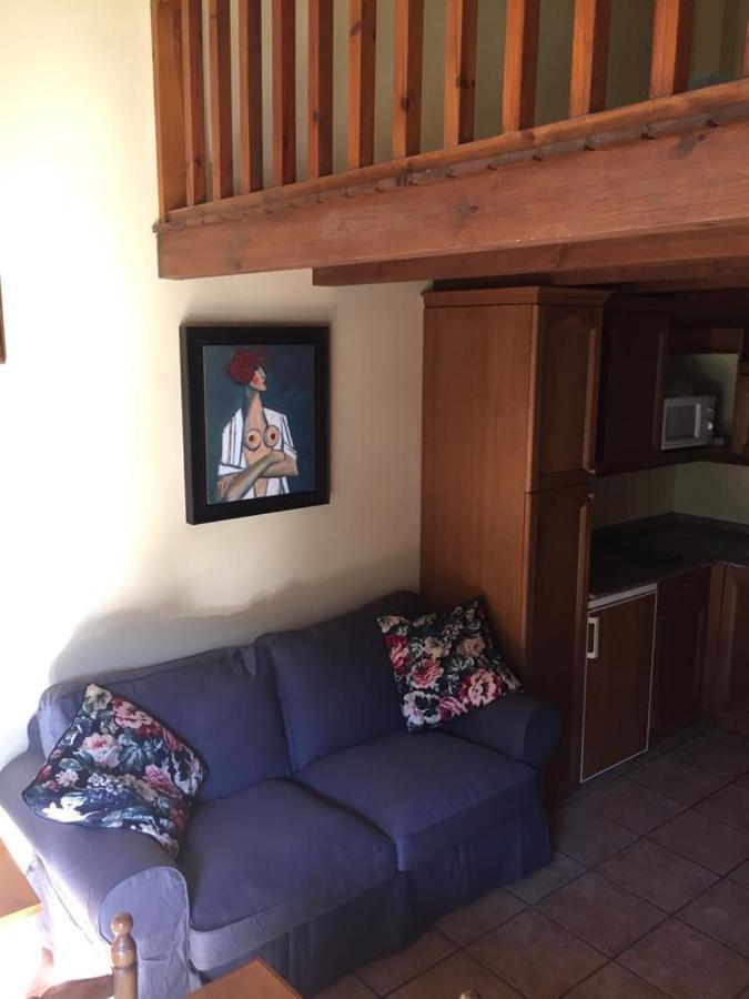 Apartamentos Turisticos San Juan De La Pena Santa Cruz De La Seros Ngoại thất bức ảnh